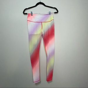 Victoria’s Sport Sheer Legging shorts Size Small